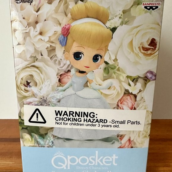 Disney Cinderella Flower Style Version B Q Posket Statue - Banpresto - Picture 4 of 7